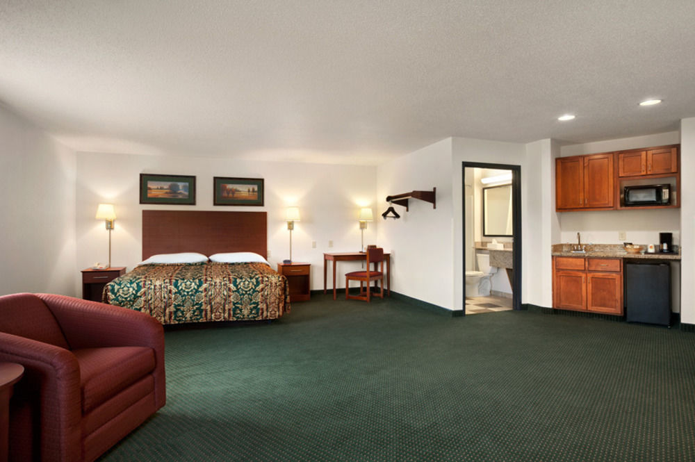 Super 8 By Wyndham 2* Clearfield