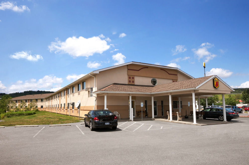Super 8 By Wyndham Motel 2*