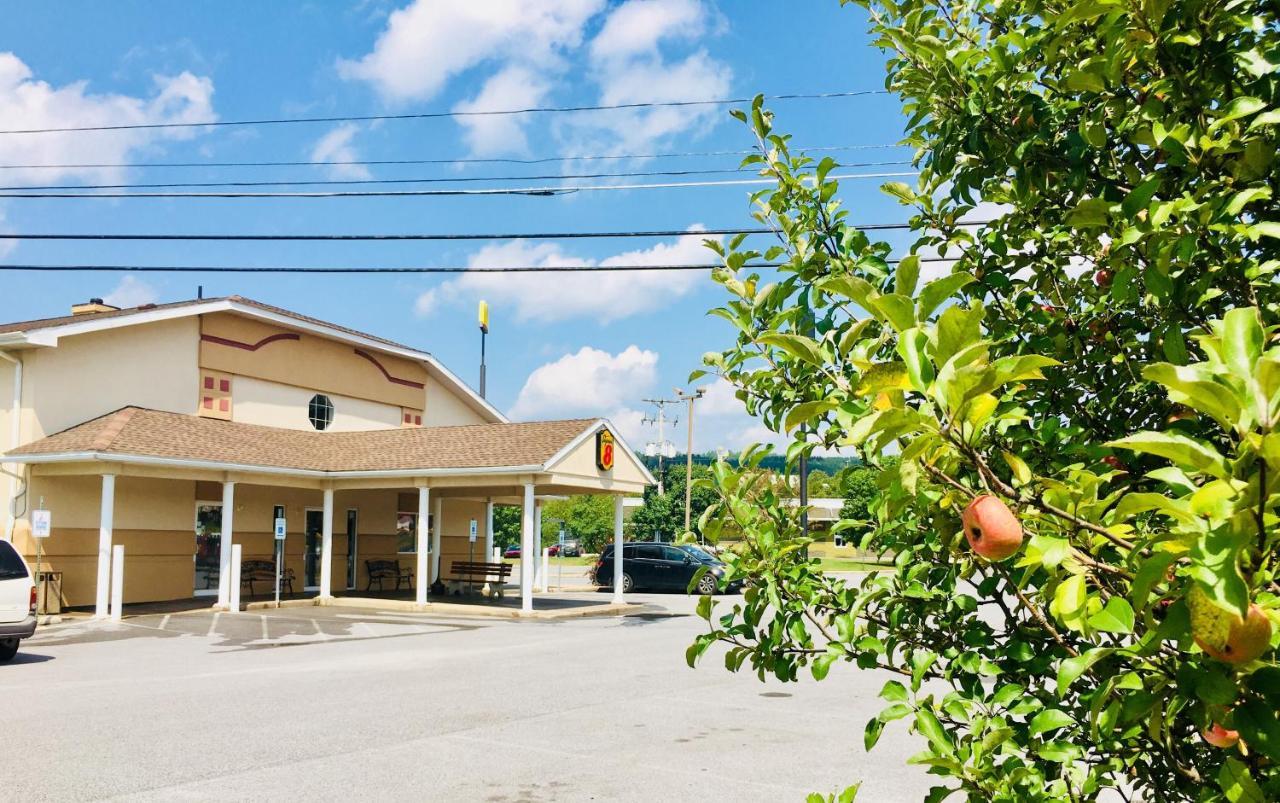 Super 8 By Wyndham Clearfield