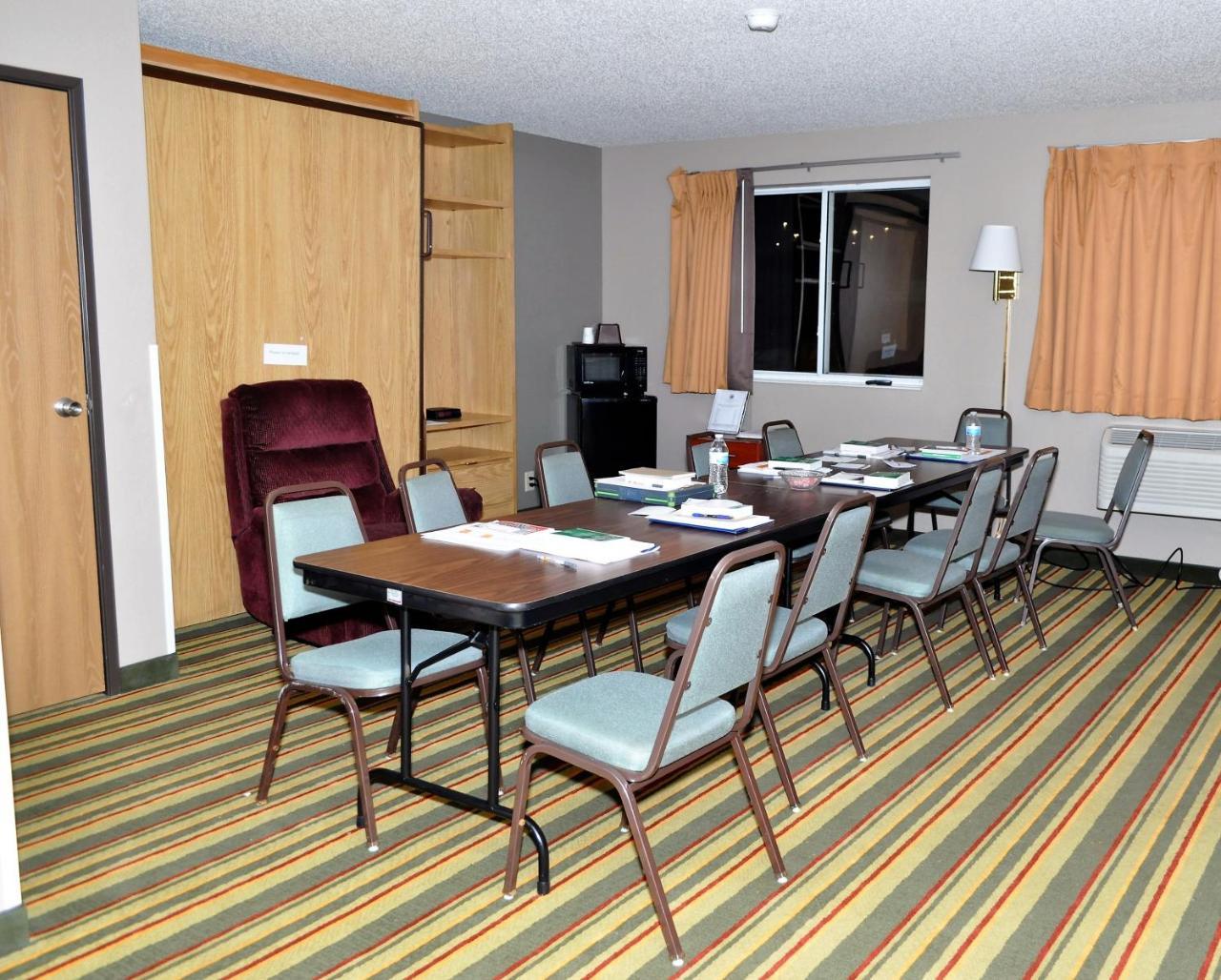 Super 8 By Wyndham Motel Clearfield