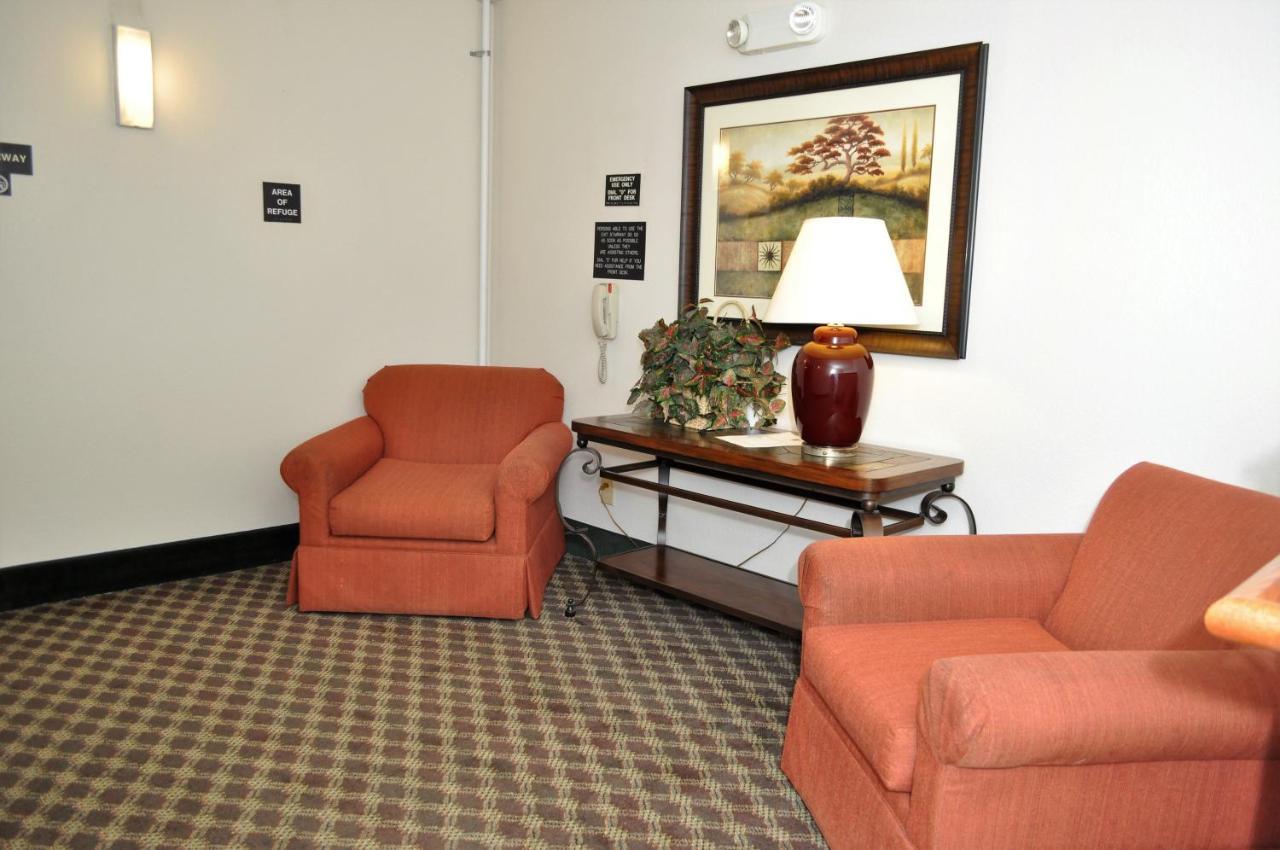 Motel Super 8 By Wyndham